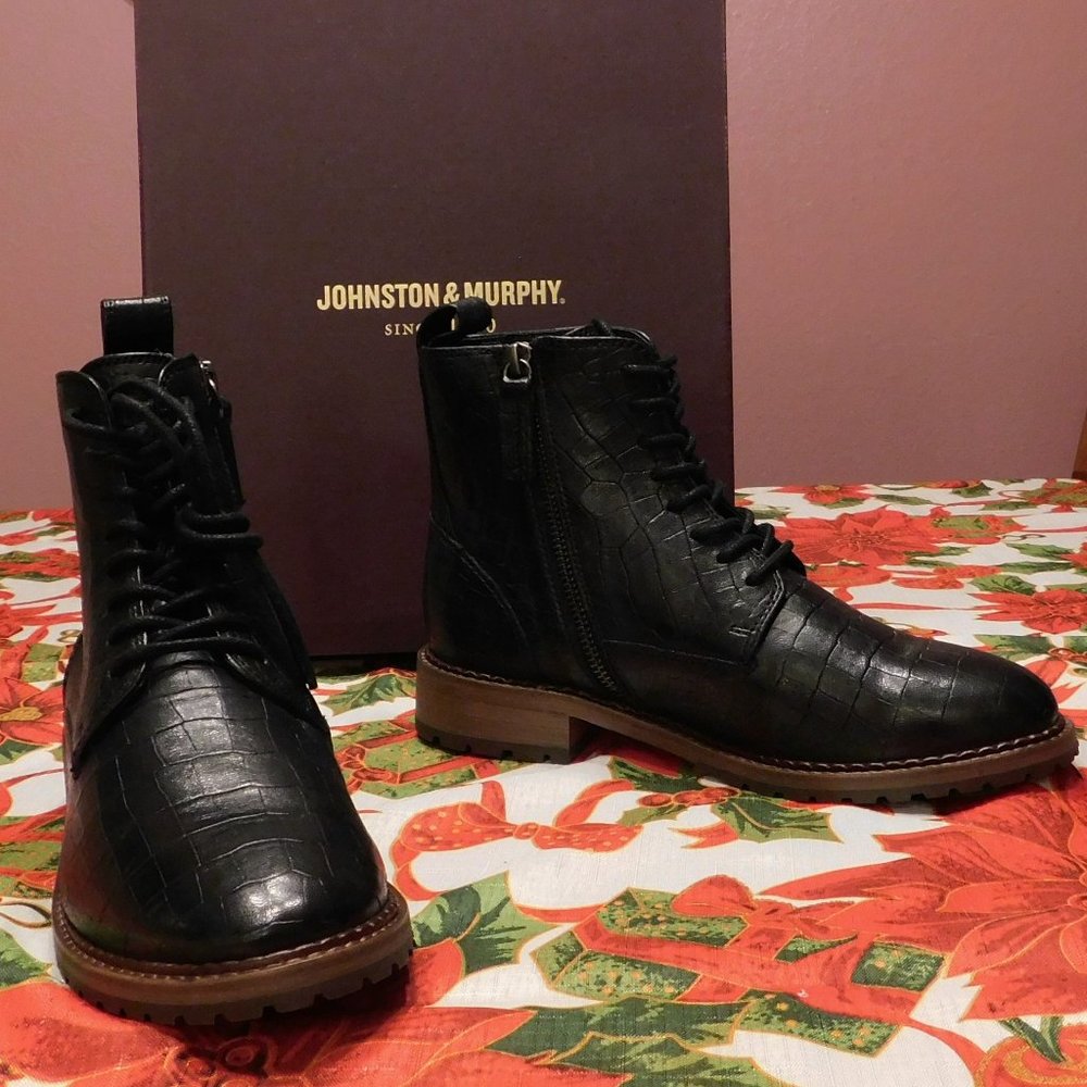 Johnson & Murphy Black Crocodile Leather Lace Up Booties - 7.5M (NWT)